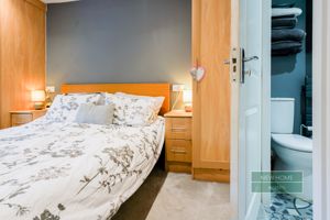 Photo 15- click for photo gallery